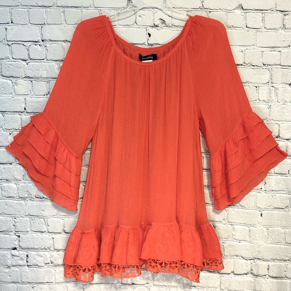 Women’s Coral Pink Ruffles and Lace Accent Tunic Top- Medium